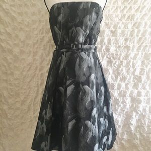 White House/ Black Market Dress, size 12